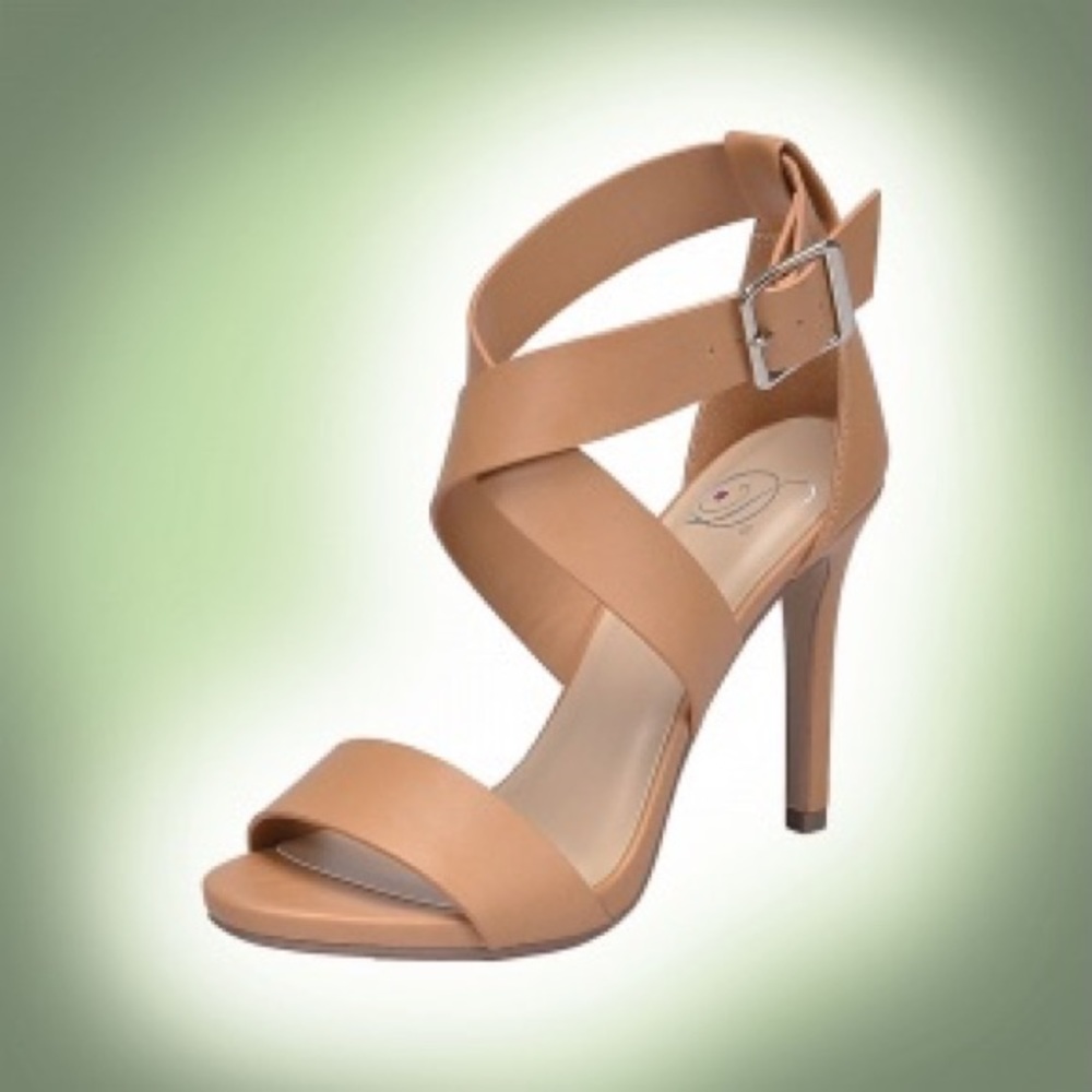 High heels by Delicious